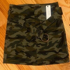 Camouflage Belted Skirt